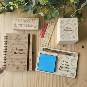 Coffret cadeau maîtresse / maître / professeur - Cadeau fin d'année - Cahier - Marque page - Pot crayon - Support post it - Atsem - Nounou