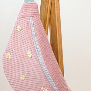 Pastell Cord Hipbag Bauchtasche Daisies - 2 Farben