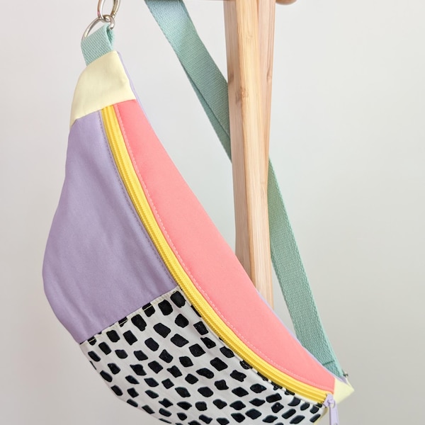 Heuptasje uit de jaren 80, fanny pack, crossbodytas met stippen en pastelkleuren