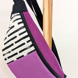 80s Hipbag Bauchtasche Cross Body Bag Streifen Lavendel Lila LIMITIERT