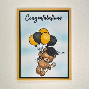 Tarjeta de felicitación para graduados, Clase 2025, Troquelada, Osito de peluche, Globos, Diploma, Graduación, Felicitaciones, Escuela secundaria, Universidad, Familia, Birrete