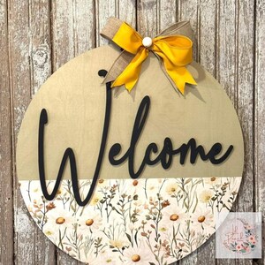 Printed Welcome Floral Daisy Door Hanger, Daisy Door Hanger, Daisy Decor, Spring Door Hanger, Spring Decor, Spring, Welcome Decor, Welcome