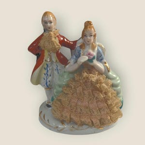 Vintage Dresden Style Porcelain Figurine - Elegant Couple in Romantic Scene