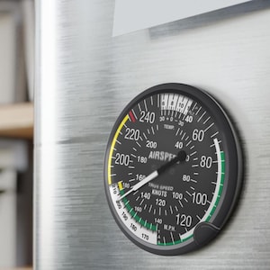 Aviation Airspeed Instrument Magnet | Pilot Gift, Kitchen Decor