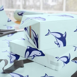 Carta da regalo a forma di delfino, carta da regalo per gli amanti del mare, carta da regalo a tema oceano, confezioni regalo per le feste, carta da regalo con animali sottomarini, delfini