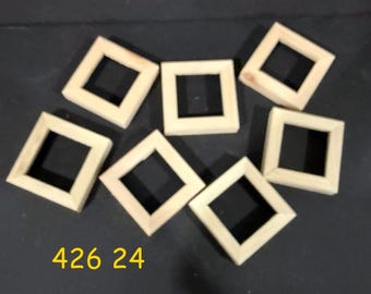 Mini picture frames 2 1/2 x 2 1/2 unfinished (7)