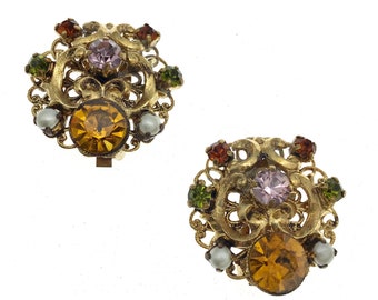 Vintage 1940s Germany Rhinestone Pearl Clip Earrings: Gold Filigree