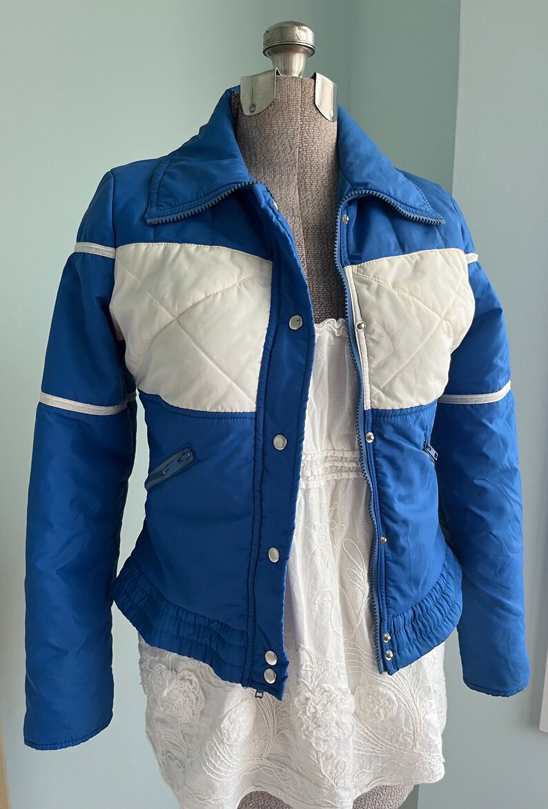 Vintage Ski Coat, Ski Jacket, Blue Jacket, Topher Jacket, Ladies Ski Coat, Blue White Coat, Mid Century Clothing, 1960s, 1970s image 2