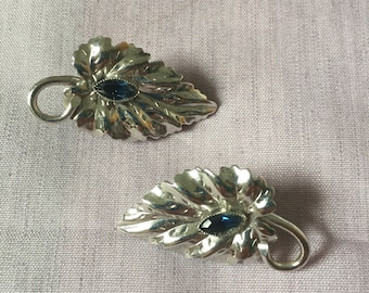 Whiting Davis Earrings, Vintage Earrings, Signed Whiting & Davis, Silver Earrings, Leaf Earrings, Clip Earrings, 1970s, 1980s