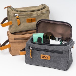 Trousse de voyage personnalisée pour homme, trousse de toilette pour garçons d'honneur, organiseur d'articles de toilette, cadeau gravé pour mari ou père, cadeau de Saint-Valentin