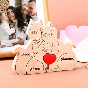 Custom Wooden Cat Family Puzzle, Cat Family Figurines, Wood Cat Statue, Gift for Cat Lovers, Engraved Family Name Keepsake, Gift for Parents