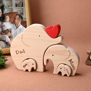 Wooden Elephant Family Puzzle, Cute Elephant Figurines, Engraved Family Name Puzzle, Wooden Elephant Ornament, New Mom Gift, Nursery Decor
