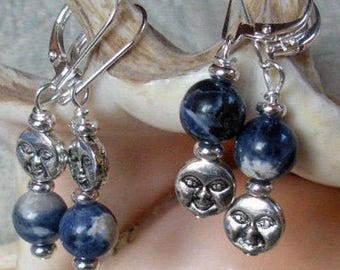 Pendientes de sodalita celestial: joyería lunar de plata de ley hecha a mano