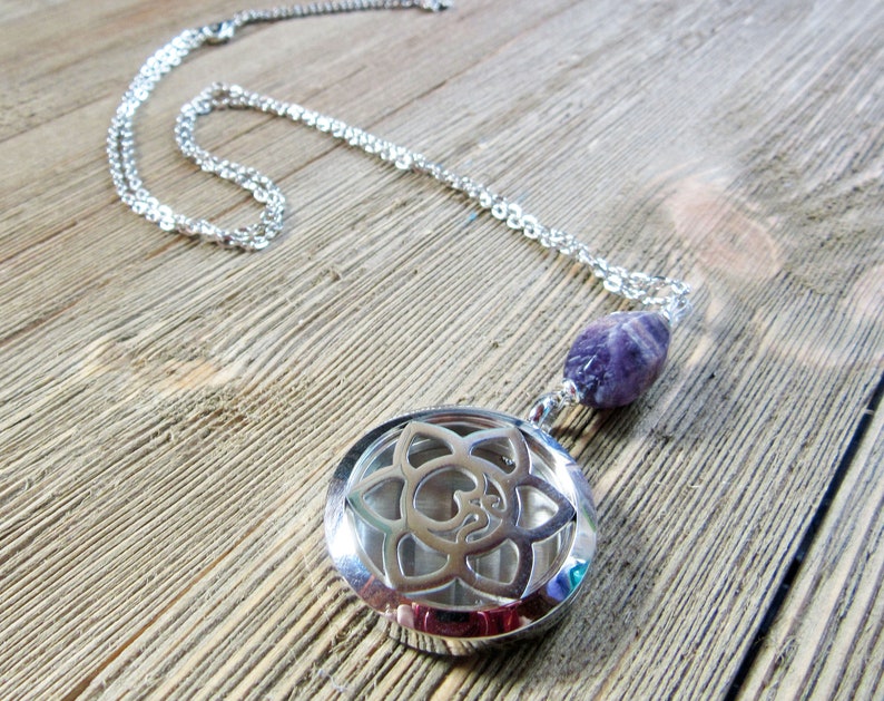 Diffuser Pendant Essential Oil Necklace Aromatherapy Pendant Amethyst Necklace POWER STONE NECKLACE Necklace For Gift