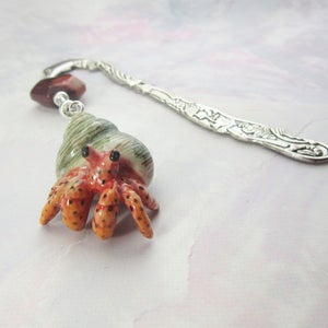 HERMIT CRAB BOOKMARK - Squiggle Bookmarks - Beach Theme Bookmark - Reader Great Gift- Book Accessories - Marker For Books
