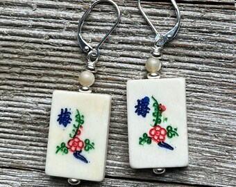Mahjong Tile Flower Earrings - Creative Flower Bonus Style - Majong Player Earrings
