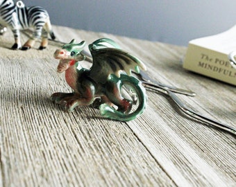 DRAGON METAL BOOKMARK, green dragon for a reader, mythical animal gift, porcelain figure gift