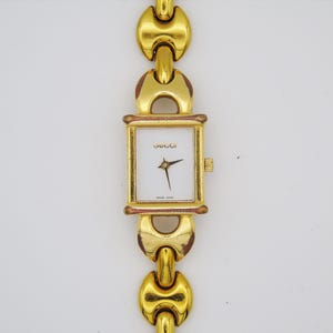 Gucci Ladies Gold Watch – Rare Gucci 1800L Model with Tank Watch Face & Interchangeable Straps