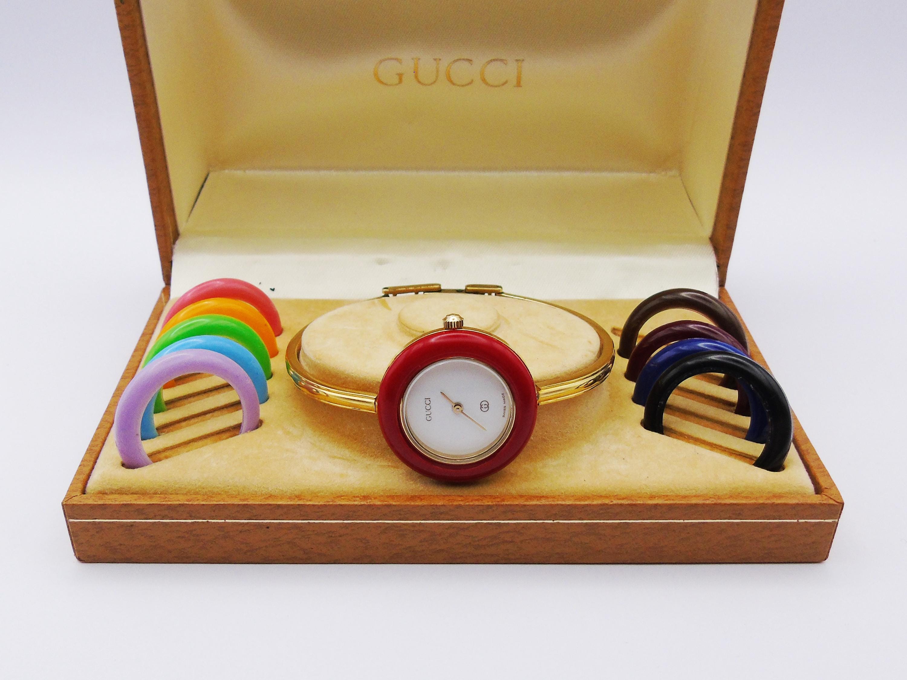 Gucci Bezel Watch - Gucc 1100 Ladies Elegant Gold Plated  display picture 3
