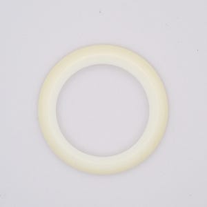 Genuine White Plastic Bezel – Rare Find for Gucci Change  display picture 3