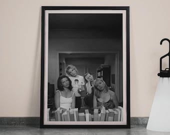 Funny SATC Bathroom Canvas Art, TV Scene Wall Decor, 90s TV Show Wall Art, Vintage Bathroom Poster Black And White