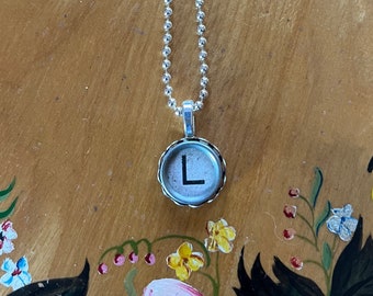 Vintage Jewelry * Typewriter Key Necklace * * Initial Jewelry *  Letter L *  Initial Pendant * Typography Jewelry READY to SHIP