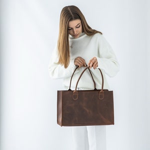 Handgefertigte Leder Einkaufstasche mit Individueller Prägung, Damen Umhängetasche, Große Individuelle Leder Einkaufstasche, Leder Shopper Bag, Arbeitstasche