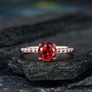 Vintage Round Garnet Engagement Ring 14k Rose Gold Moissanite Promise Rings For Women Red Gemstone Anniversary Rings Gifts Birthstone Rings