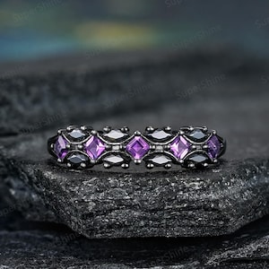 Gothic Black Gold Amethyst Wedding Ring Black Moissanite Cluster Anniversary Rings For Women Purple Amethyst Promise Ring Birthday Gifts
