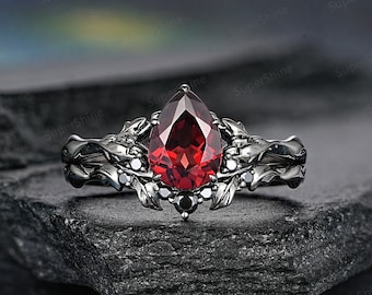 Black Gold Pear Garnet Engagement Ring Set, Nature Inspired Leaf Branch Wedding Ring, Curve Black Moissanite Wedding Band Anniversary Ring