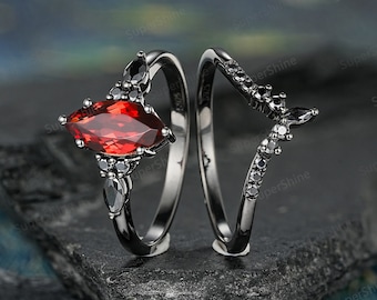 Marquise Garnet Engagement Ring Set Black Moissanite Cluster Wedding Ring Antique Black Gold Garnet Anniversary Ring For Women Stacking Ring