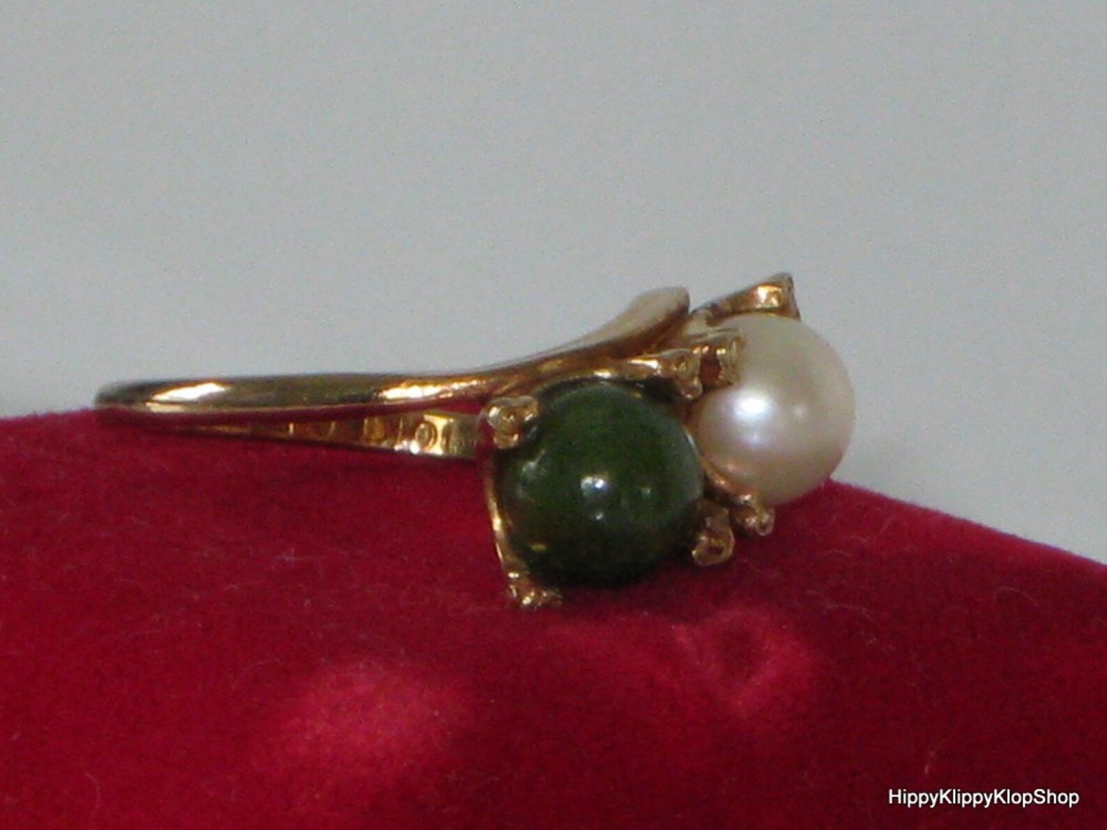 Vintage Jade and Pearl 10 KT Gold Ring Etsy