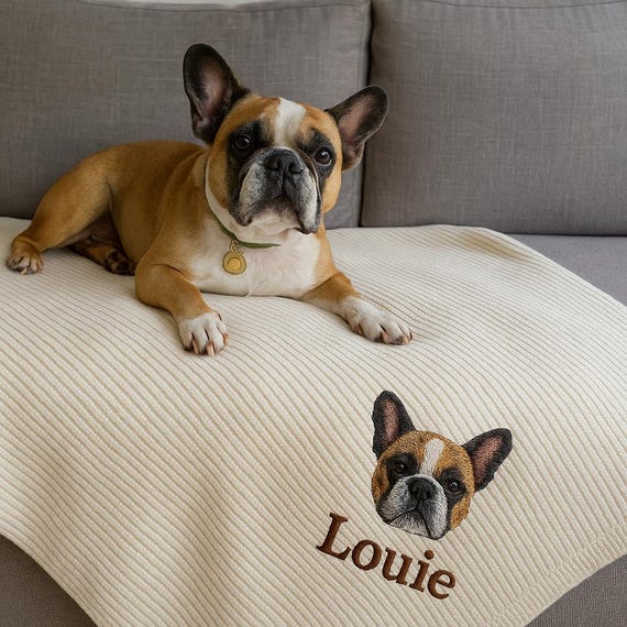 Custom Pet Embroidered Blanket – Personalized Dog or Cat Blanket