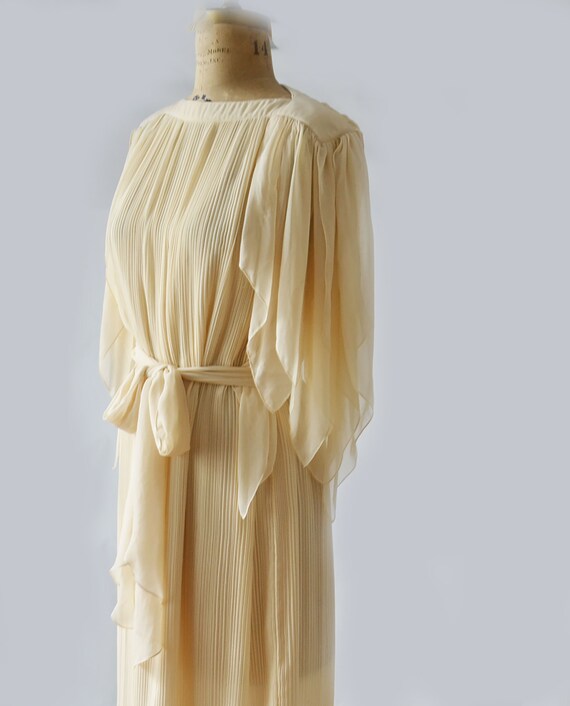 Vintage 80s Pleated chiffon dress
