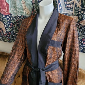Veste de smoking vintage pour hommes majestueux peignoir noir et bronze