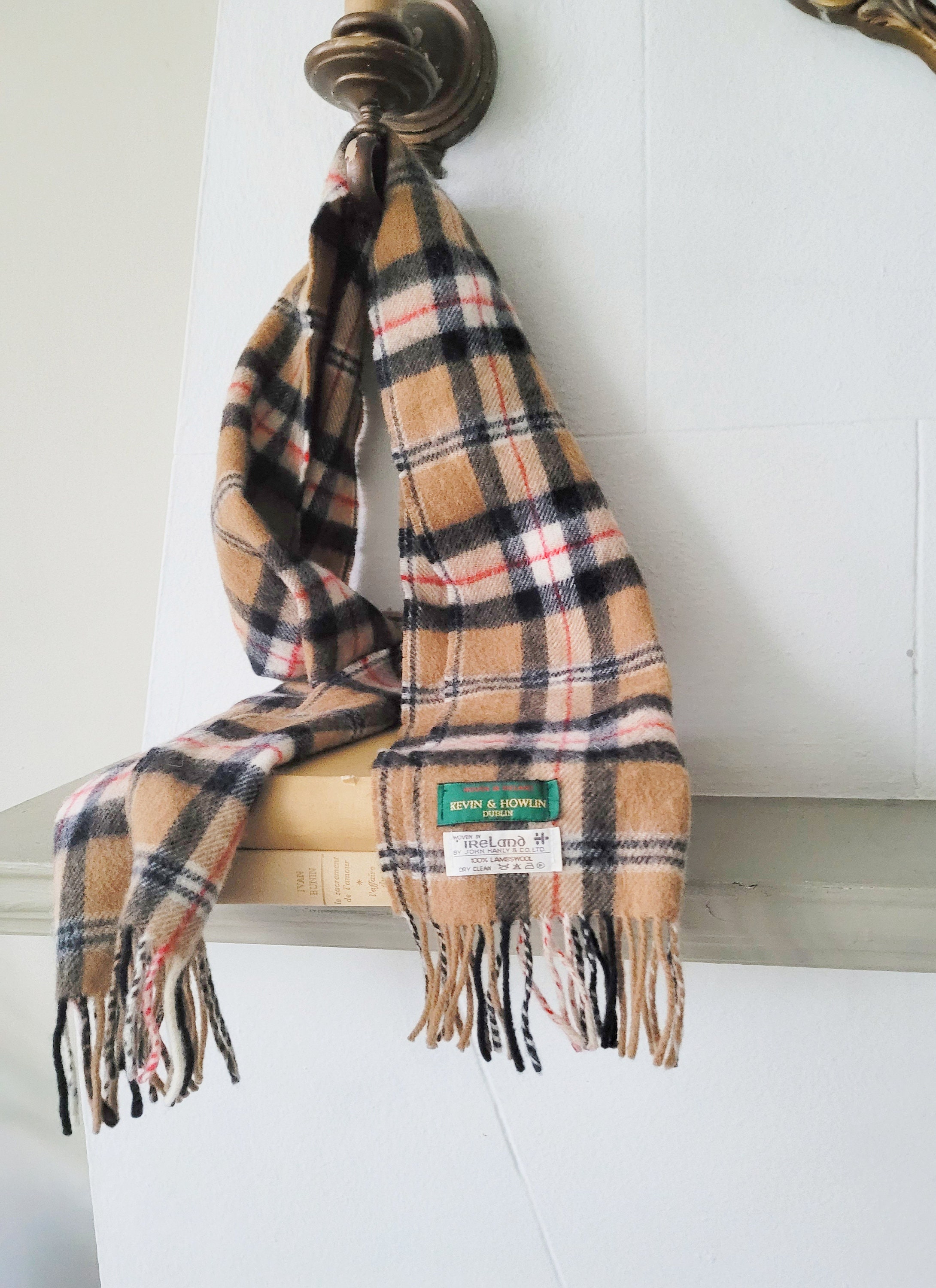 Burberry 100 cashmere scarf dublin discount