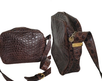 Vintage Salvatore Ferragamo embossed leather bag