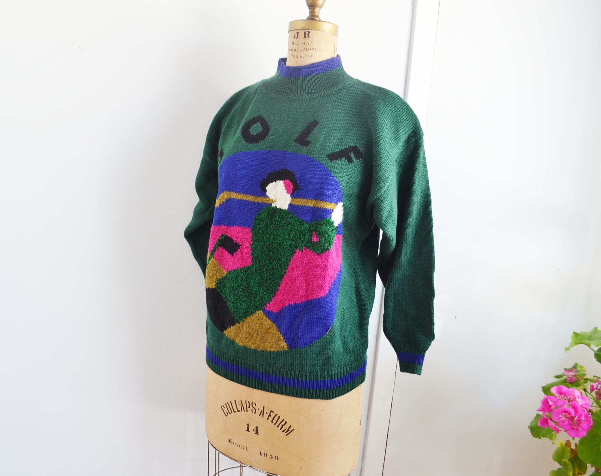 green golf pullover