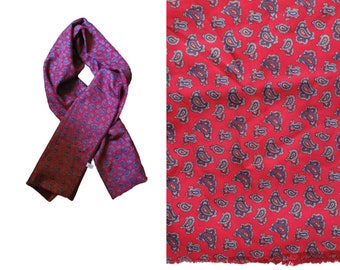 Vintage  Mens silkvScarf red paisley pattern  opera foulard