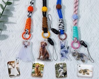 Portachiavi con cordino da polso per animali domestici personalizzato, cordino per telefono personalizzato con ciondoli in acrilico, cordino in paracord regolabile, regalo d'amore personalizzato per animali domestici