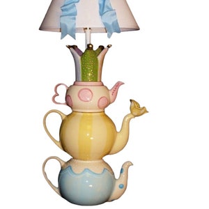 Tea Party Teapot Lamp