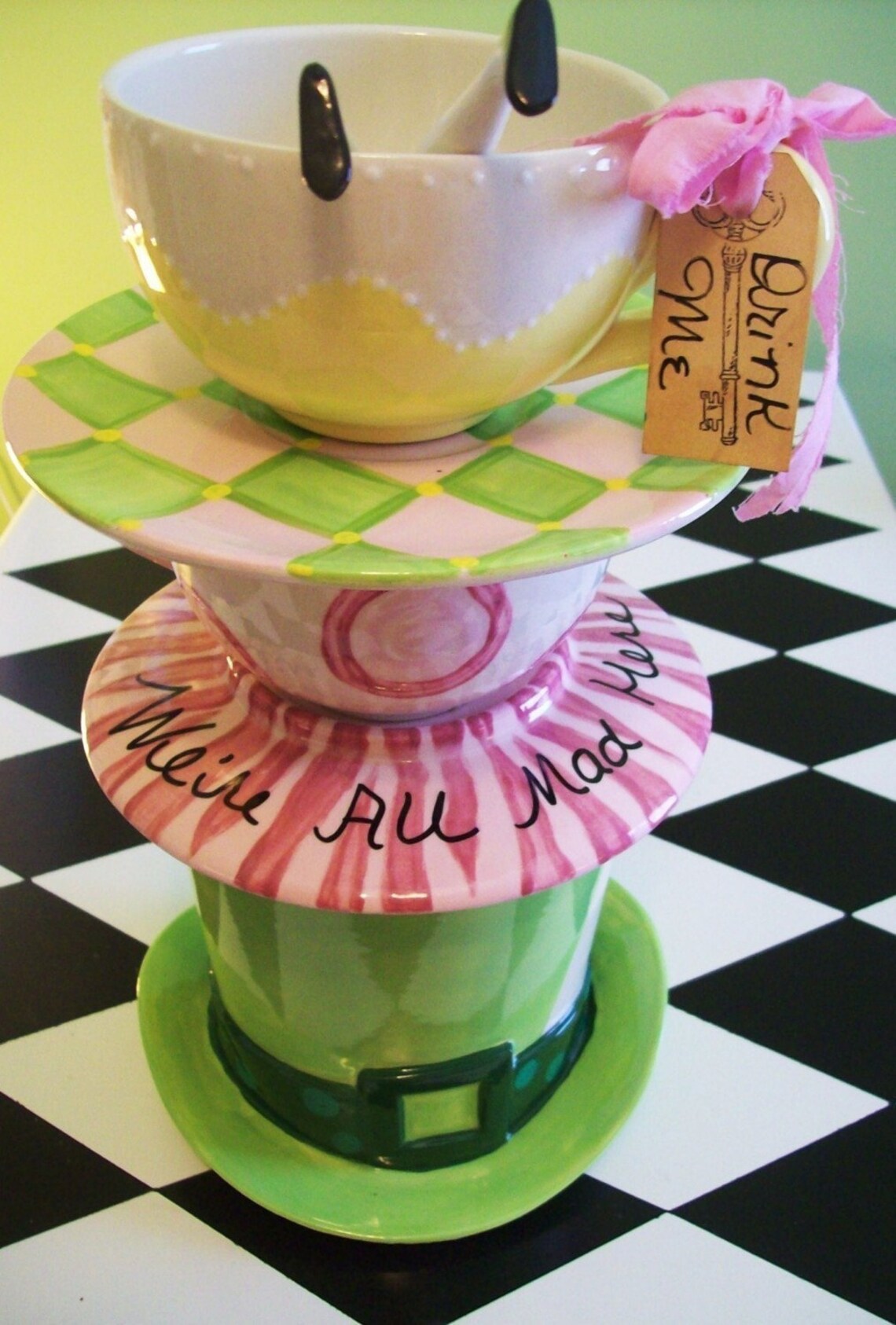 Alice in Wonderland Mad Hatter Tea Party Lamp - Etsy