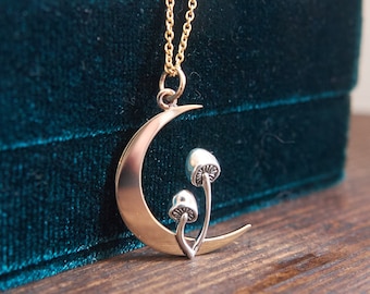 Moon and mushroom necklace, CottageCore pendant, Witch necklace, Forage jewelry, Crescent moon pendant, Dark Academia