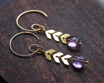 Amethyst geometric earrings, Art Deco earrings, Boho Earrings, Modern earrings, Triangle earrings, Chain earrings, Gemstone jewelry, E117