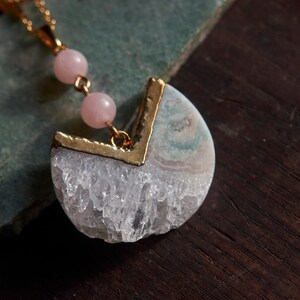 Pink pendulum necklace, Rose quartz statement necklace, Raw quartz jewelry, Gift for mom, Boho jewelry, Geometric Jewelry, Pastel agate image 10