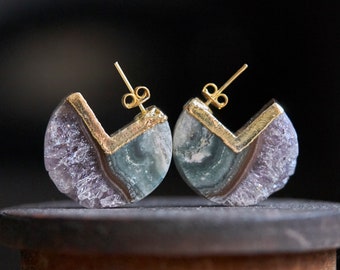 Amethyst earrings, Raw crystal earrings, February birthstone, Statement earrings, Boho earrings, Raw stone jewelry, Gemstone earrings, E118