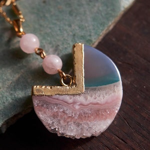 Pink pendulum necklace, Rose quartz statement necklace, Raw quartz jewelry, Gift for mom, Boho jewelry, Geometric Jewelry, Pastel agate image 1