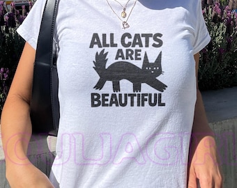 T-shirt bébé Tous les chats sont beaux - T-shirt graphique de chat de l'an 2000, chemise animal drôle, esthétique Tumblr indépendant, t-shirt ajusté mignon, cadeau pour elle