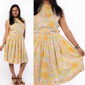 Vintage 1960s Floral Dress - Spring Pastel Yellow Flower Print Cotton Blend Day Dress - Psychedelic Eye - Medium