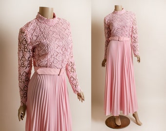 Vintage 1960s Pink Maxi Dress - Crochet Flower Lace Long Sleeve Mock Neck Pleated Floor Length Gown - Belt - 1970s - Small